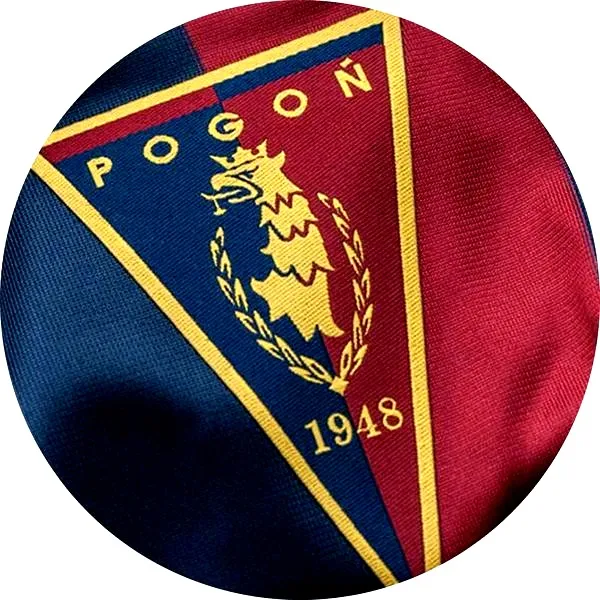 Skuteczność Pogoni Szczecin przeważa nad posiadaniem Piasta Gliwice w meczu 0-2