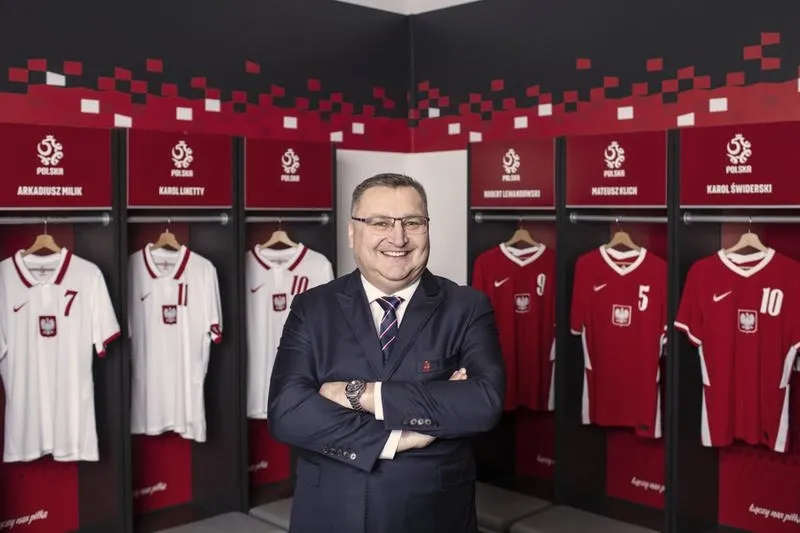 Zgrupowanie reprezentacji Polski – Jak czynniki psychiczne i fizyczne kształtują formę?